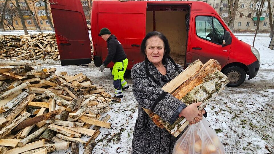 2024 02 07 firewood for ukraine image2
